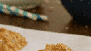 No-Bake Gluten Free Peanut Butter Cookies