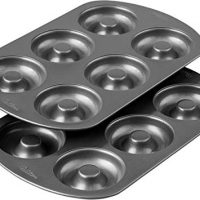 Wilton Non-stick 6-Cavity Donut Baking Pans, Multipack of 2