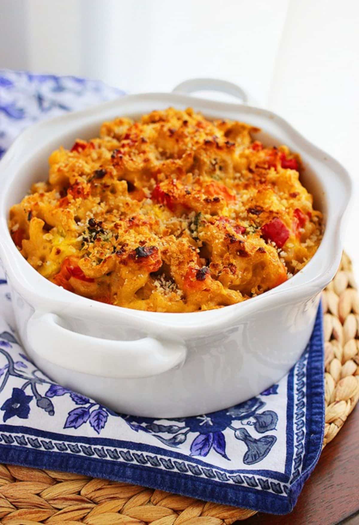 Delicious Spicy Vegetable Macaroni And Cheese in a white pot.