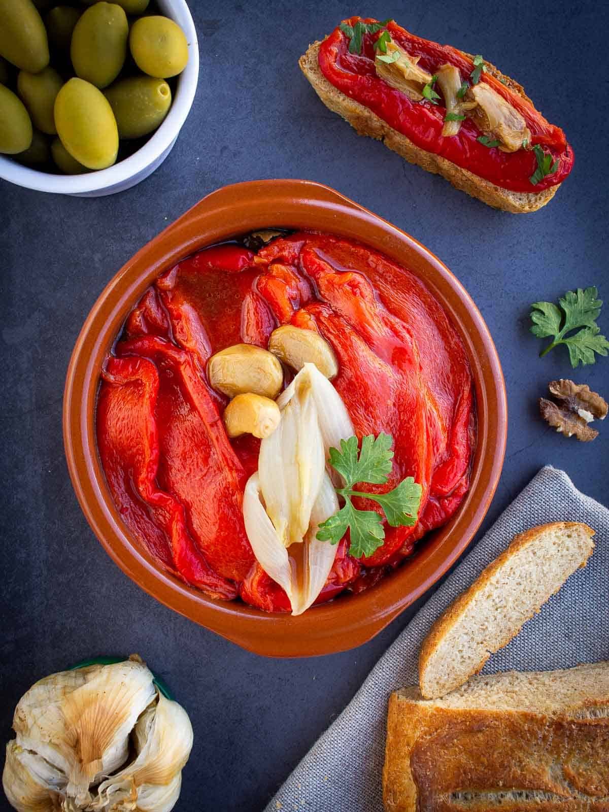 Tasty Escalivada in a brown bowl.