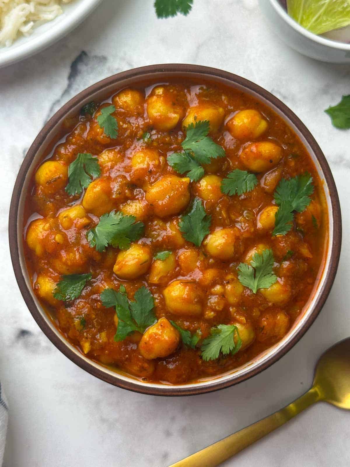 Healthy gluten-free Instant Pot Chana Masala in a bowl.