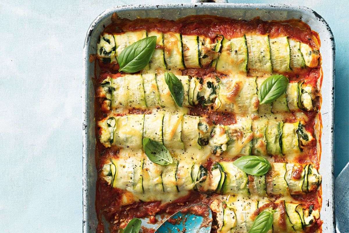 Juicy Spinach and Ricotta Zucchini Cannelloni in a casserole.